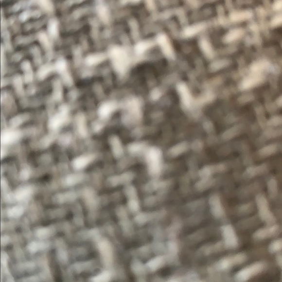 Meet your Posher, Janet - Picture 1 of 1